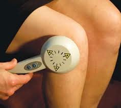 Theralase Laser Treatment on Knee